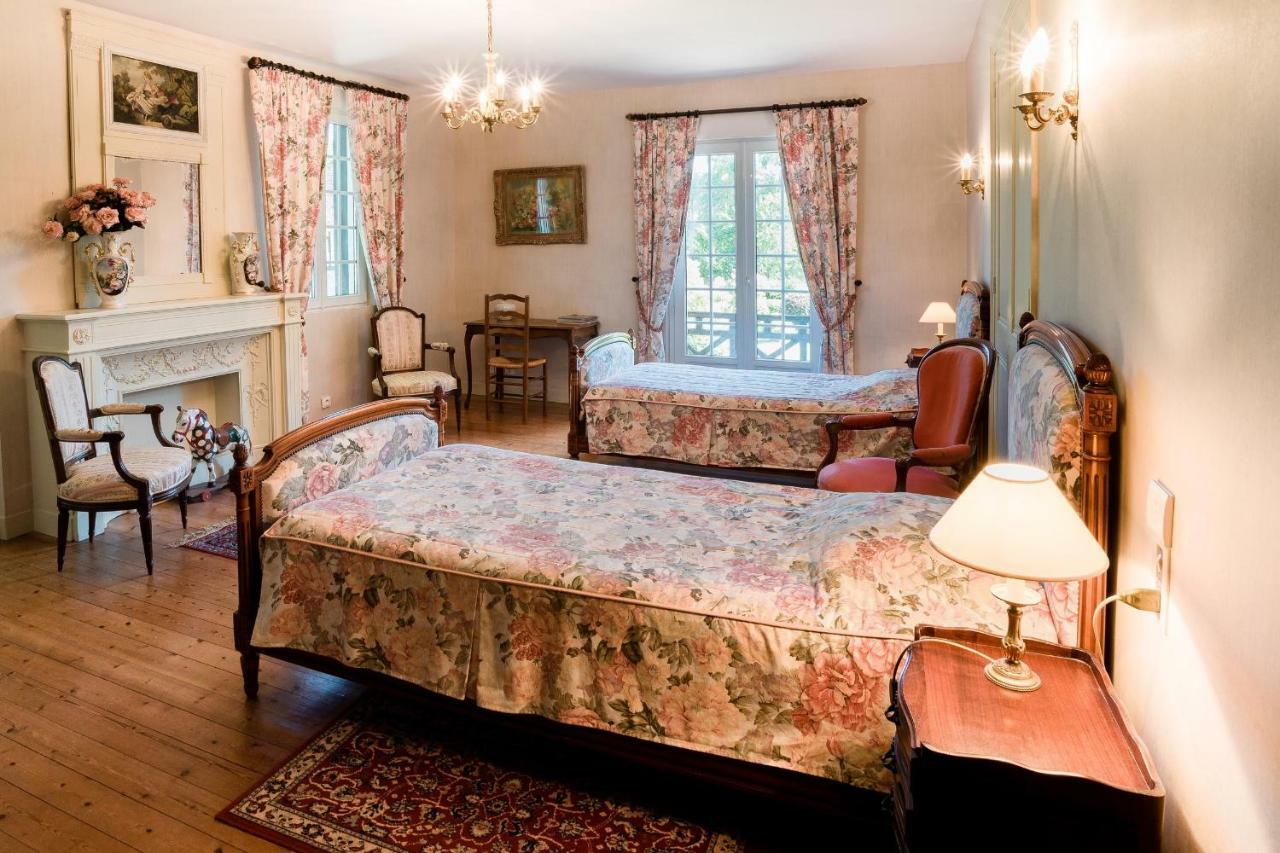 Manoir De Sens Bed & Breakfast Beuvron-en-Auge Luaran gambar